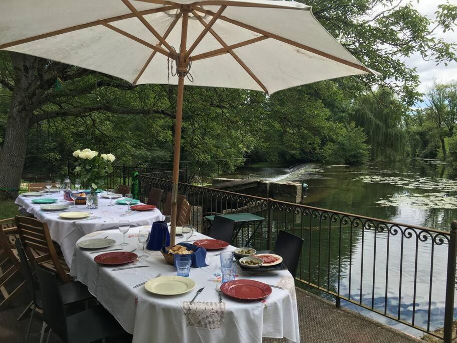 Annay-sur-Serein Magnifique Moulin Proche Chablis, Jacuzzi Et Riviereヴィラ エクステリア 写真