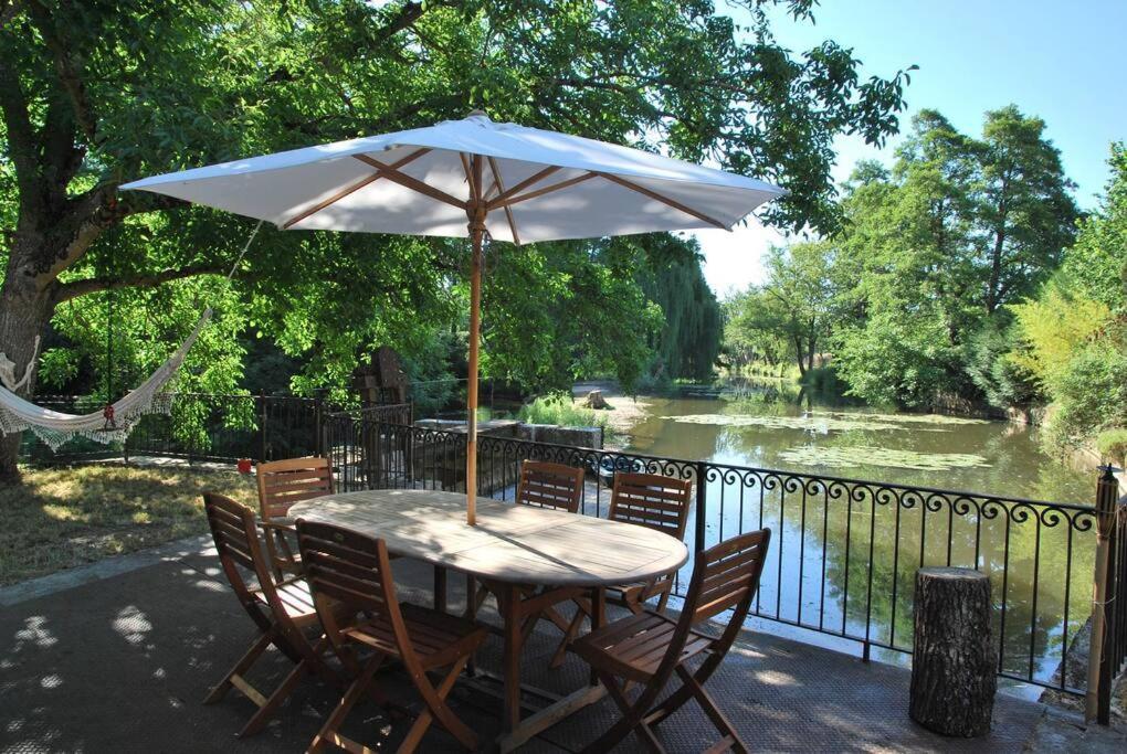 Annay-sur-Serein Magnifique Moulin Proche Chablis, Jacuzzi Et Riviereヴィラ エクステリア 写真